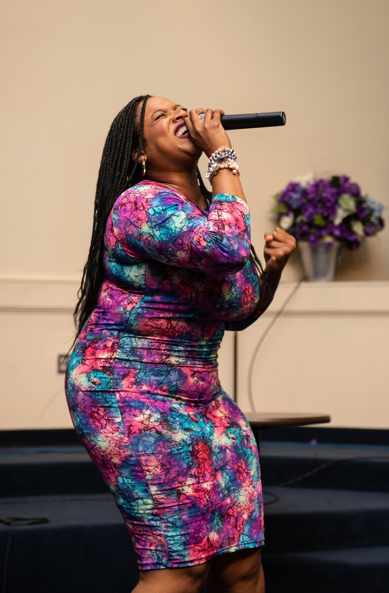 Kierra Sheard-Kelly concert