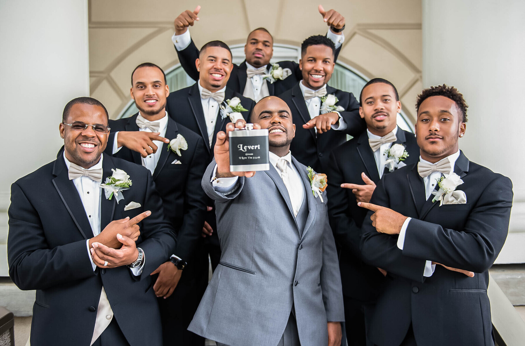 groom and groomsmen